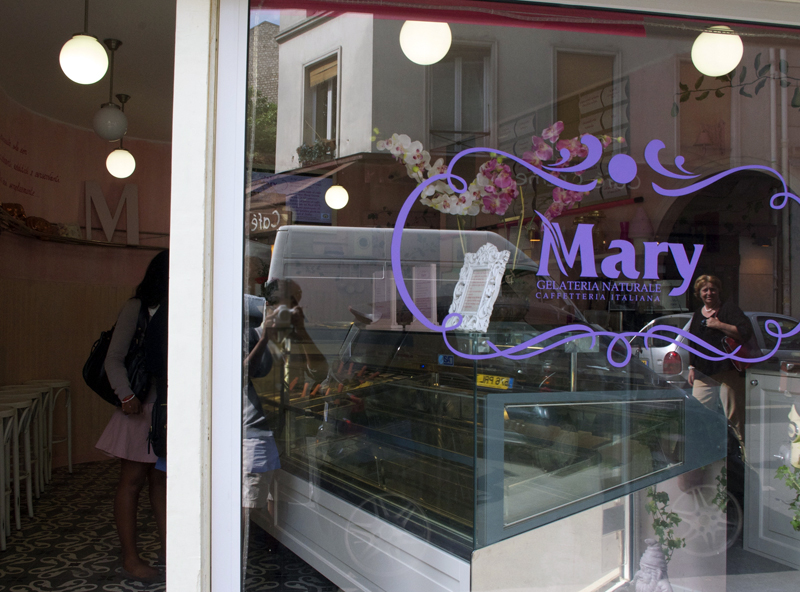 Store front at Mary Gelato in Paris. Photo by alphacityguides.