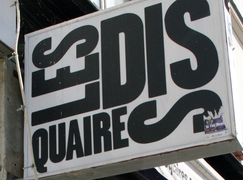 Les Disquaires in Paris. Photo by alphacityguides.