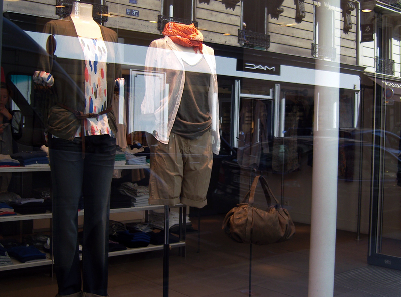 Window display at Hartford in Paris. Photo by alphacityguides.