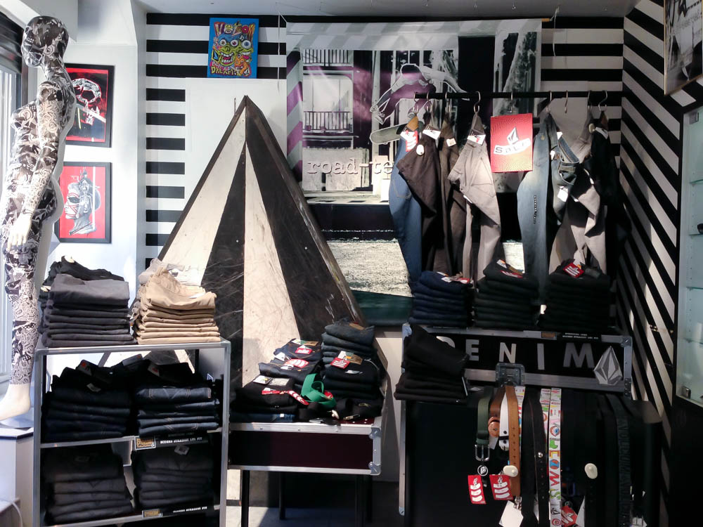 Fashion display inside Volcom in London. Photo by alphacityguides.