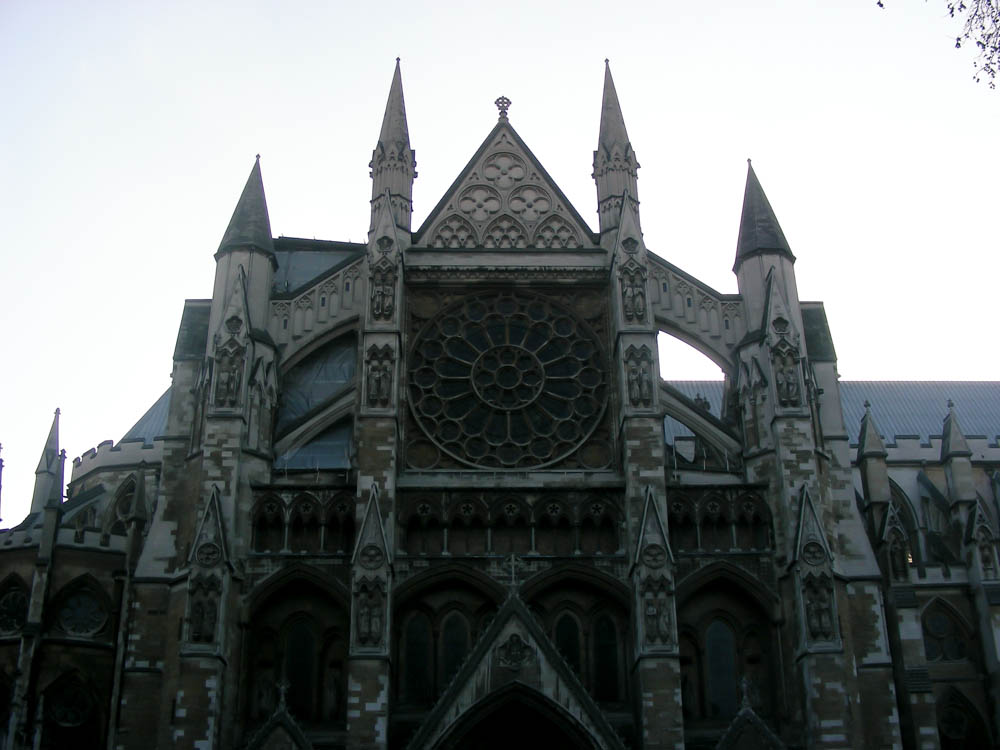 Architecture outside The Westminster Abbey in London. Photo by alphacityguides.