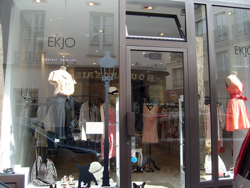 Store front at Ekjo in Paris. Photo by alphacityguides.