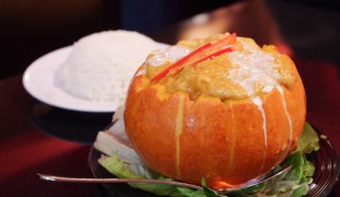 Pumpkin Curry at Tuk Tuk Thai in Hong Kong. Photo by alphacityguides.