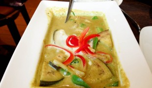 Prawn Green Curry at Thai Square in South Kensington, London. Photo by alphacityguides.