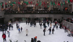 Ice rink at Rockefeller in New York. Photo by Alphacityguides