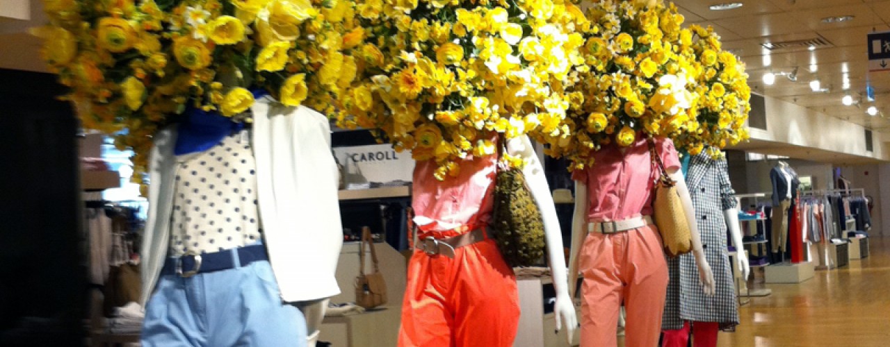 Fashion display inside Printemps in Paris. Photo by alphacityguides.
