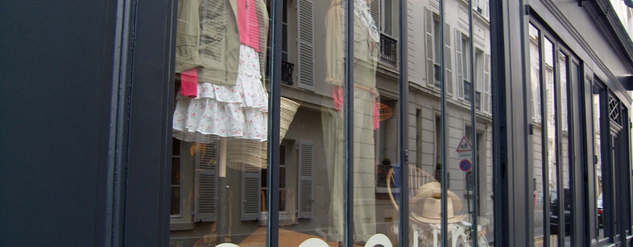 Store front at Soeur in Paris. Photo by alphacityguides.