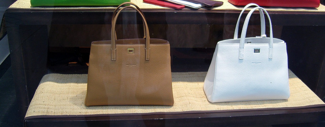 Accessories at Just Champagne in Paris. Photo by alphacityguides.