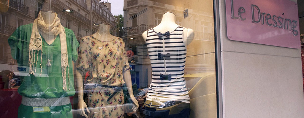 Store front at Le Dressing de Brigiett in Paris. Photo by alphacityguides.