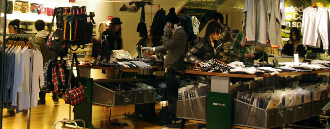 Fashion at Base Station in Tokyo. Photo by alphacityguides.