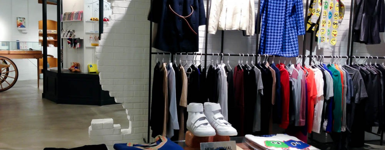 Fashion merchandising and display at Opening Ceremony in Tokyo. Photo by alphacityguides.