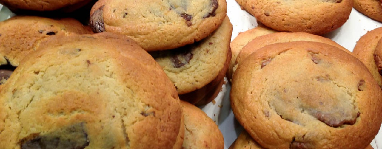 MIlk chocolate chunk cookies at Ben's Cookies in London. Photo by alphacityguides.