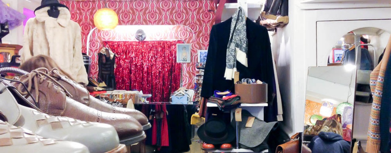 Vintage display inside Pop Boutique in London. Photo by alphacityguides.