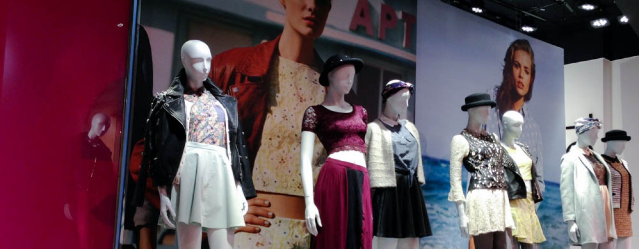 Street fashion display at Topshop in London. Photo by alphacityguides.