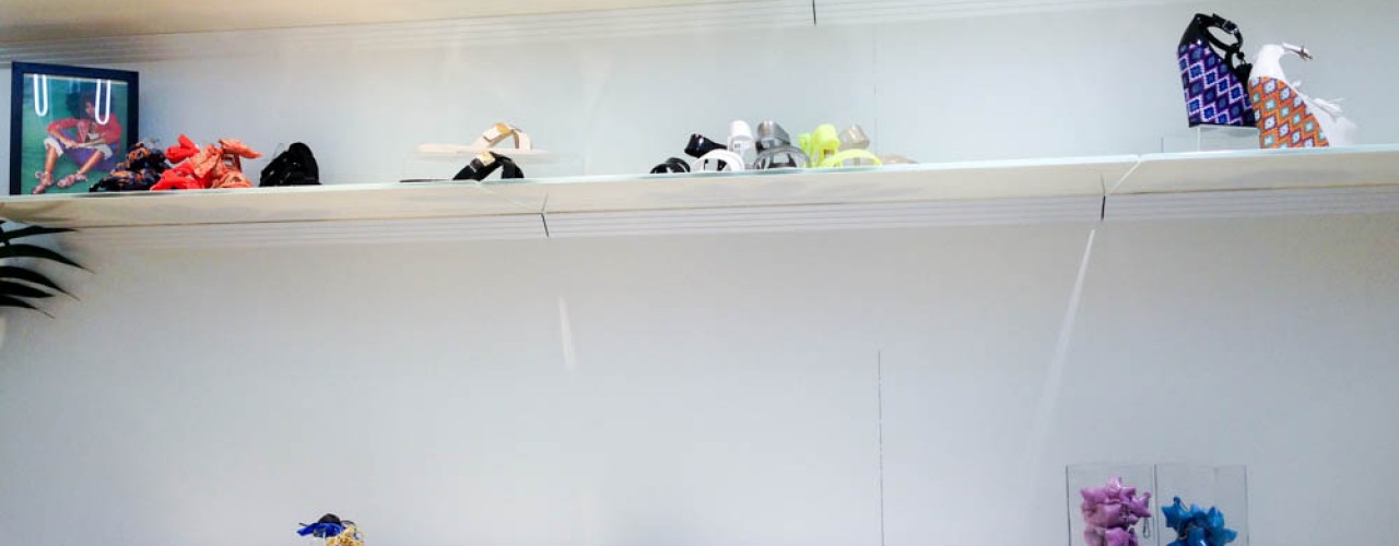 Shoe display wall at Melissa in London. Photo by alphacityguides.