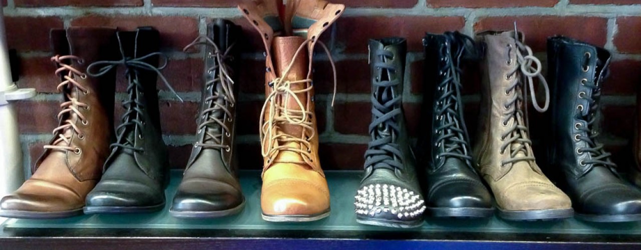 Women's boot display at Shoegasm in New York. Photo by alphacityguides.