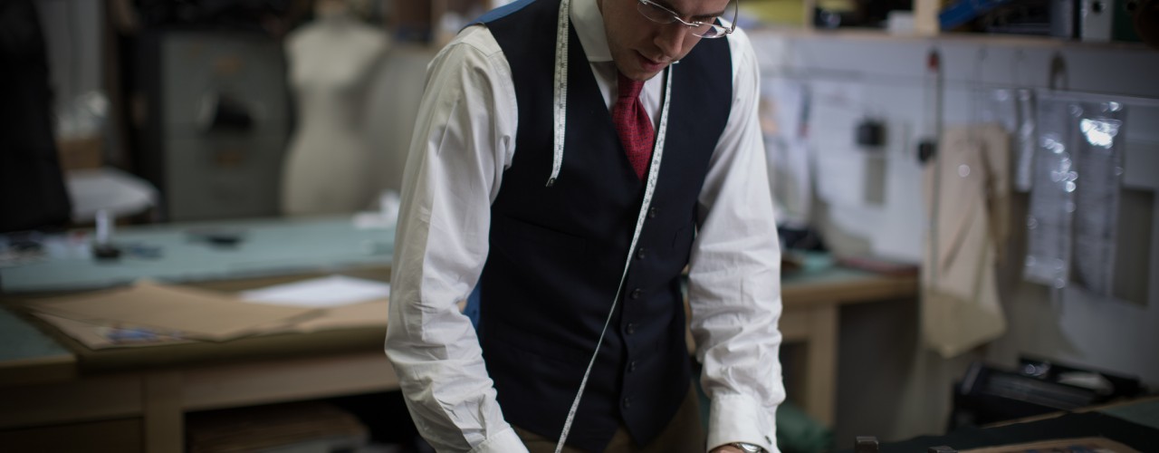 Tristan Thorne, Under Cutter at Dege & Skinner cutting a bespoke suit.