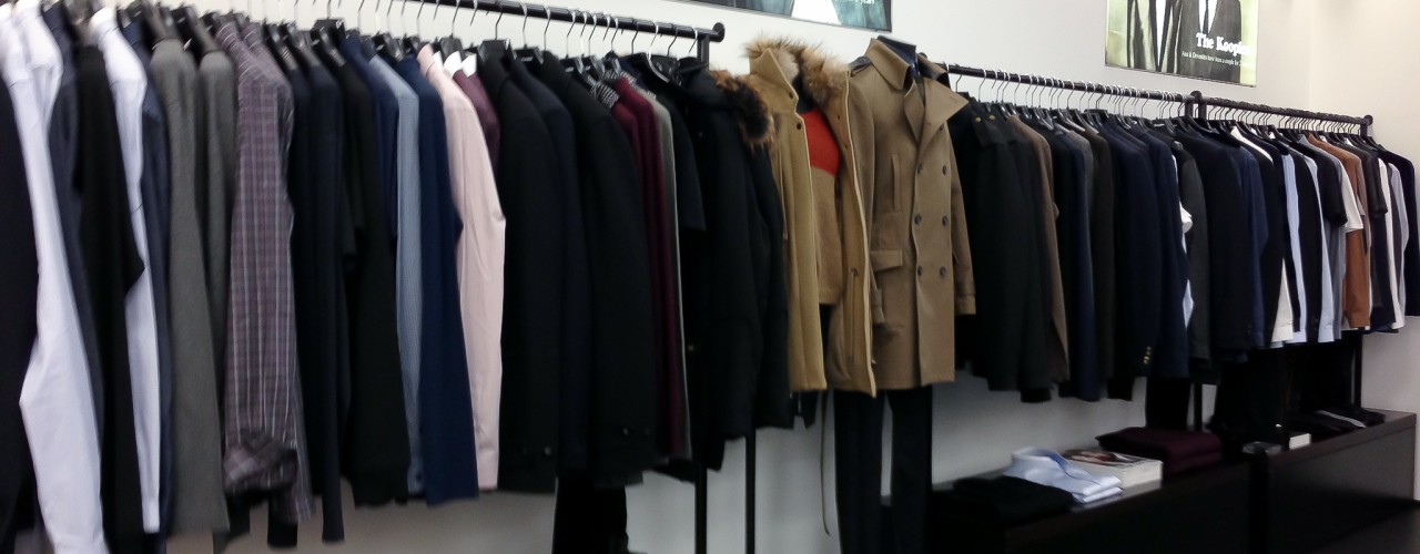 Fashion display at The Kooples in London. Photo by alphacityguides.