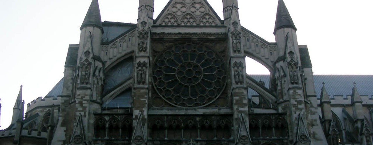 Architecture outside The Westminster Abbey in London. Photo by alphacityguides.