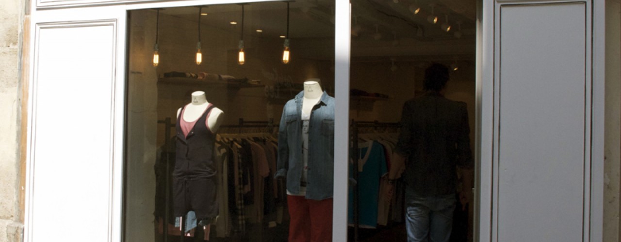 Store front at Eleven in Paris. Photo by alphacityguides.