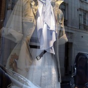 Outfit at Bubble Wood in Paris. Photo by alphacityguides. 