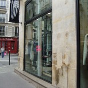 Store front at Arty Dandy in Paris. Photo by alphacityguides.