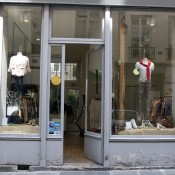 Store front at Oxyde in Paris. Photo by alphacityguides.