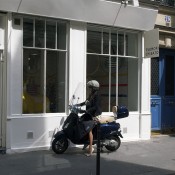 Store front at Tsumori Chisato in Paris. Photo by alphacityguides.