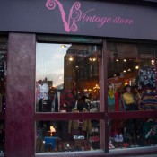 Vintage shop at Brick Lane in London. Photo by alphacityguides.