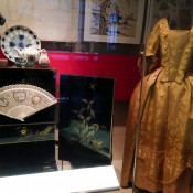 Historic fashion exhibit at the Museum of London. Photo by alphacityguides.