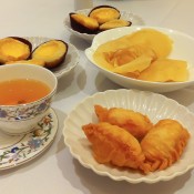 Tea and dim sum at Crystal Jade in Hong Kong. Photo by alphacityguides.